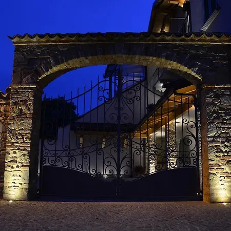 Bed & Breakfast La Rocca Carrù