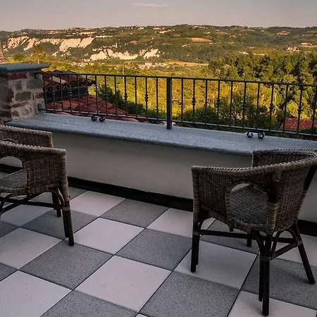 La Rocca 4*
